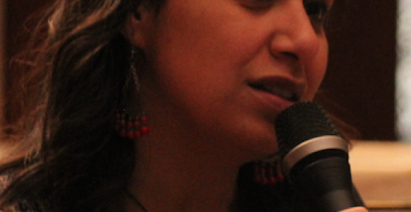 منع الناشطة النسوية والمدافعة عن حقوق الإنسان مزن حسن من السفر